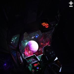 美女晚内衣脱内裤
